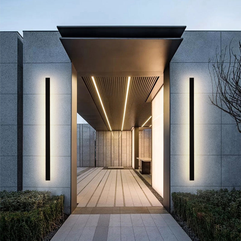 Silex Linear Outdoor Wall Lamp