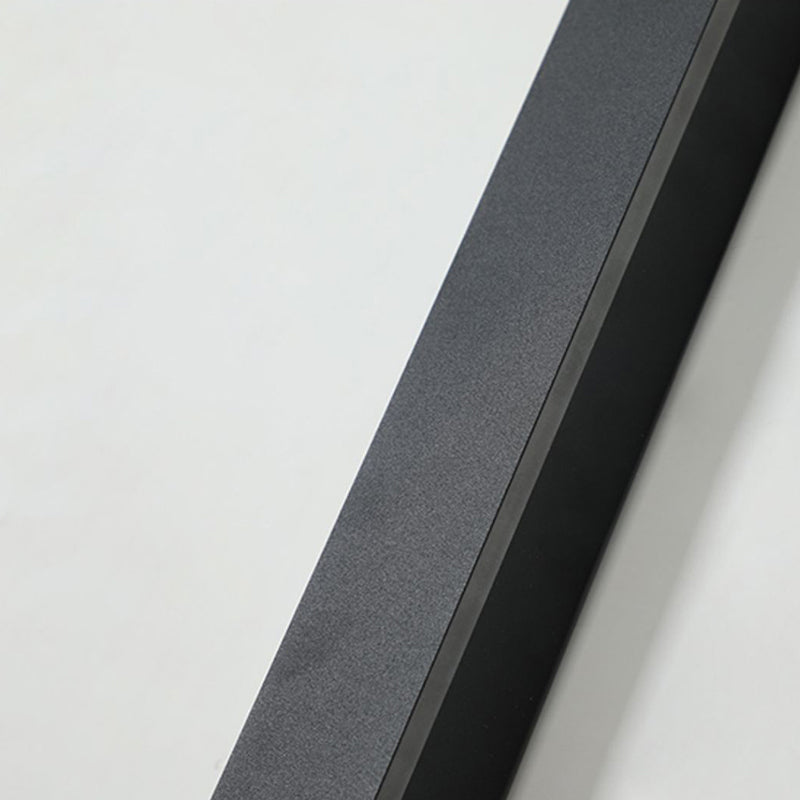 Silex Linear Outdoor Wall Lamp