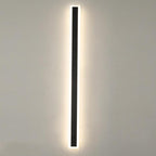 Vynn Linear Outdoor Wall Lamp