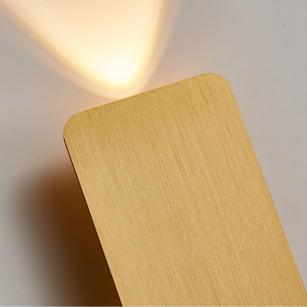 Nova Indoor Wall Lamp