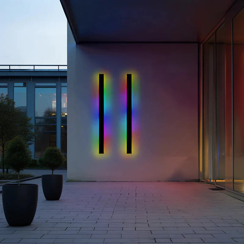 Silex Linear Outdoor Wall Lamp